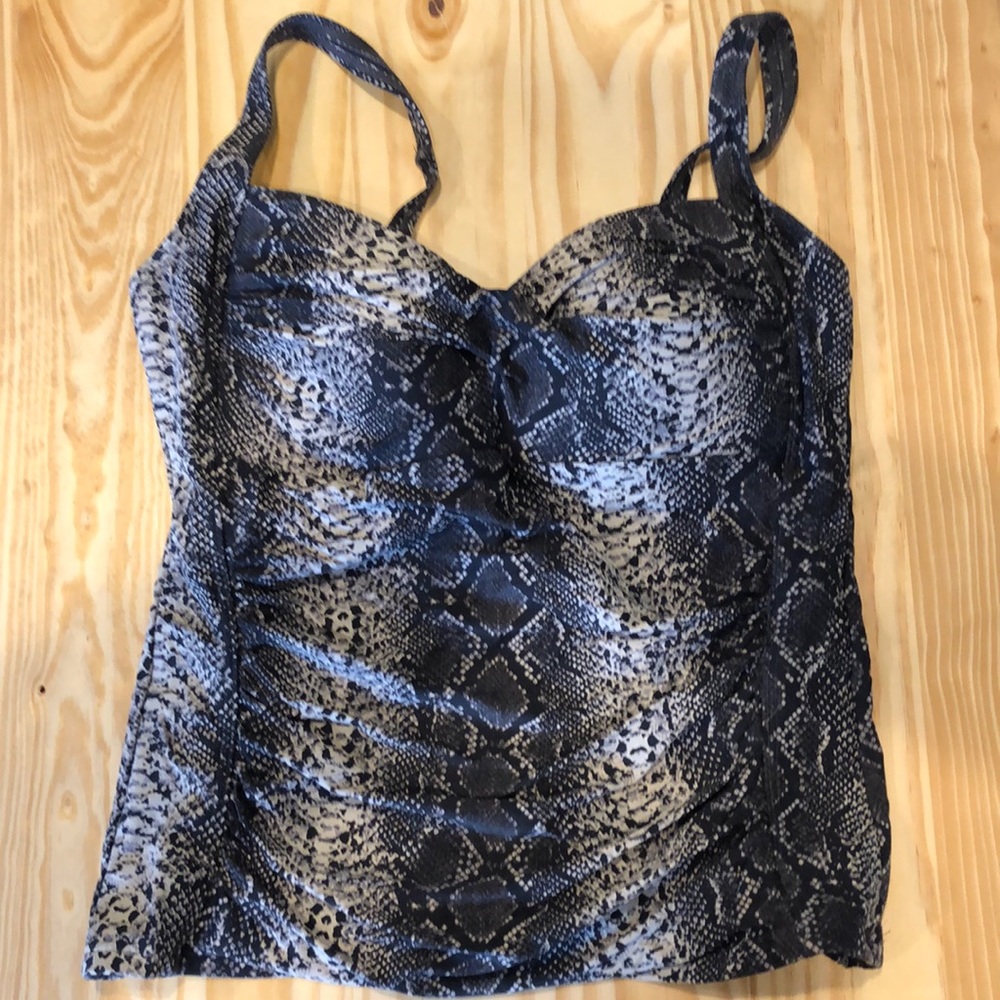 SWIM TOP & BOTTOM🖤